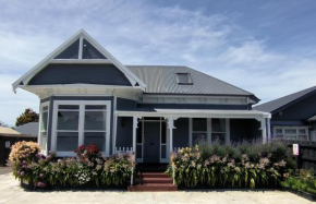 City Centre Superior Villa 3 large Double bedrooms, Christchurch